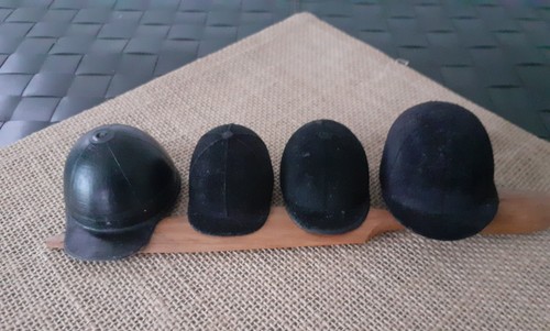 Sindy dolls horse riding hats - riding,