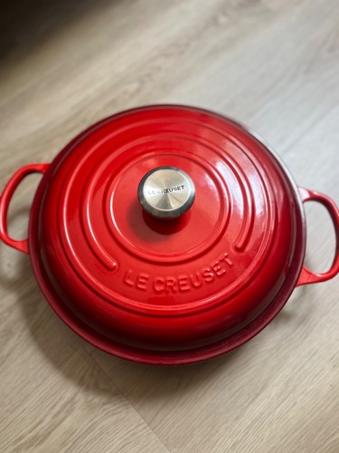 Creuset shallow casserole - le,