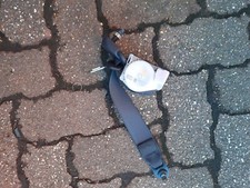 NISSAN MICRA K11 3 DOOR SEAT BELT O/S DRIVER SIDE REAR 2000-2003