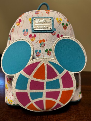 Nwt disney mickey mouse - -,
