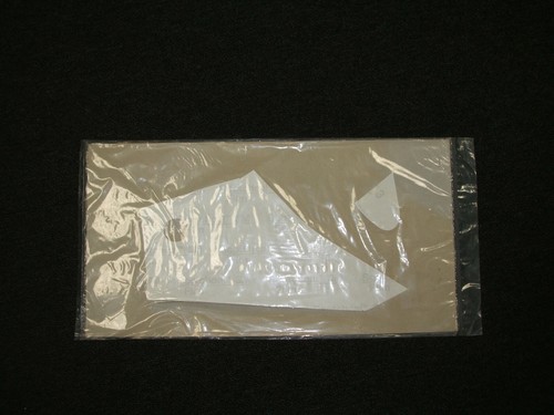 Tape set centre right hand - centre, right-hand