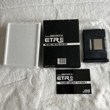 Zenza Bronica ETRSi Polaroid