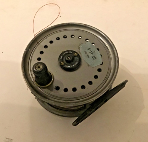 Vintage fishing reel w - reel,