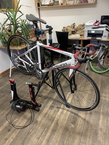 Schwin fastback road bike - road,