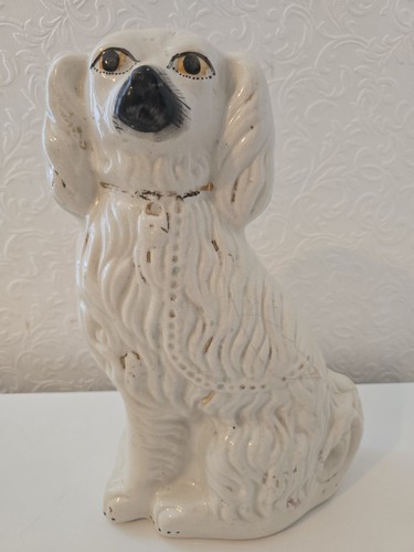 Antique staffordshire single - antique,