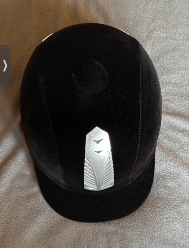 Horse riding helmet size - horse,