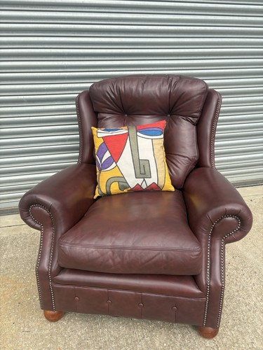 Chesterfield wing back - wing,