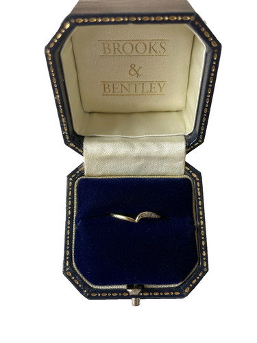 Diamond ring 9ct white - diamond,