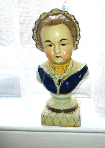 Antique victorian bust girl - victorian, of
