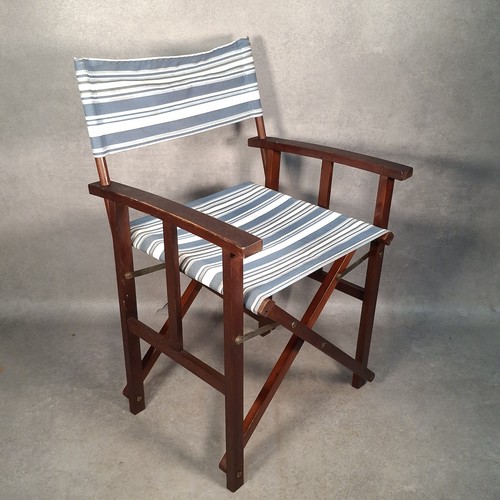 Folding director style chair - director's,