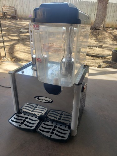 Commercial two tank juice - two,