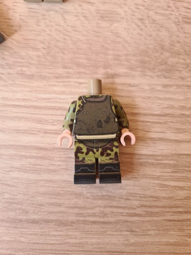 The minifig lego ww2 - co,