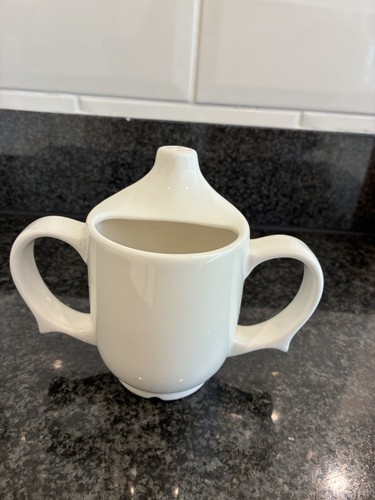 Wade dignity two - two, cup