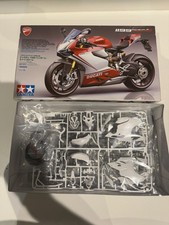 Tamiya 14132 Ducati 1199 Panigale S Tricolore MotorBike Model Kit Scale 1:12