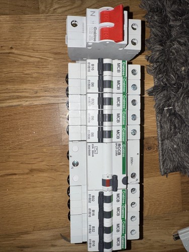 Crabtree main switch rcd - main,