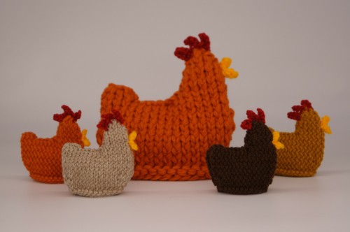 Chicken tea cosy knitted - tea,