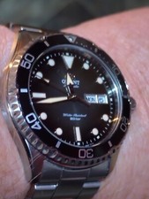 Orient Kamasu Auto Mens Divers Watch, saphire glass-Box,Papers Tags Links Lovely