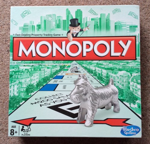 Monopoly board game hasbro - monopoly,