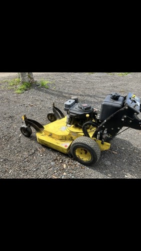 Self propelled lawn mower - self,
