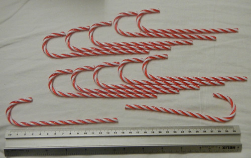12x plastic candy canes - 12x,