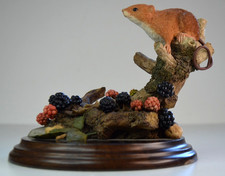Country Artist Harvest Mouse