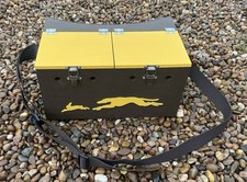 Double bow back painted - bow, ferret
