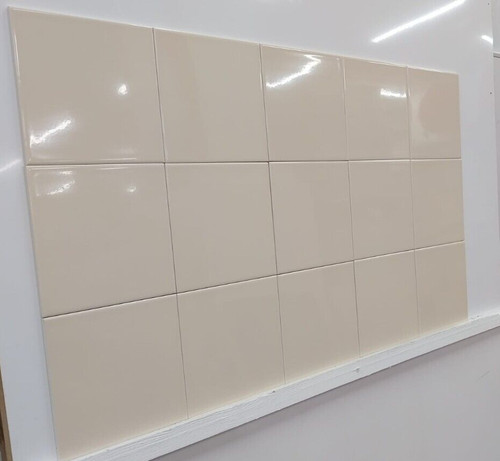 Sqm cream wall - sqm,