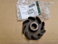 JAGUAR DAIMLER WATER PUMP