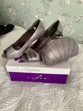 Women's Lunar Elegance Evening