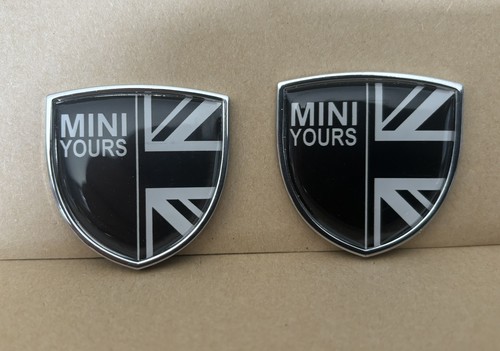 Mini yours pillar badges - yours,