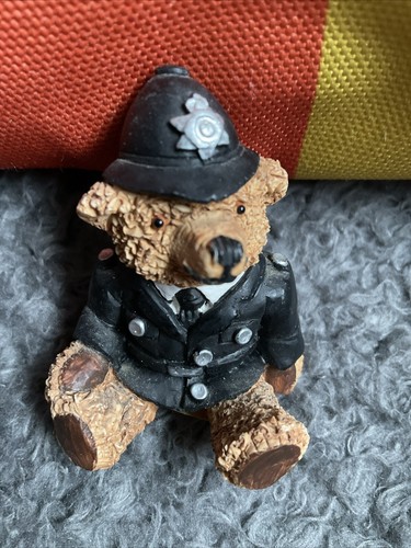 Peter fagan colour box bears - box,