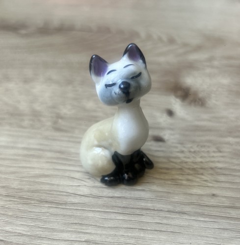 Wade whimsie disney siamese - wade,