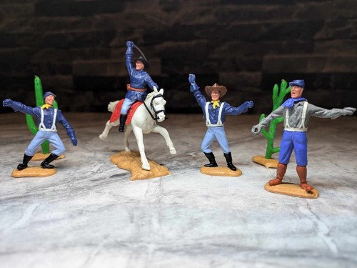 Vintage timpo toys plastic - vintage,