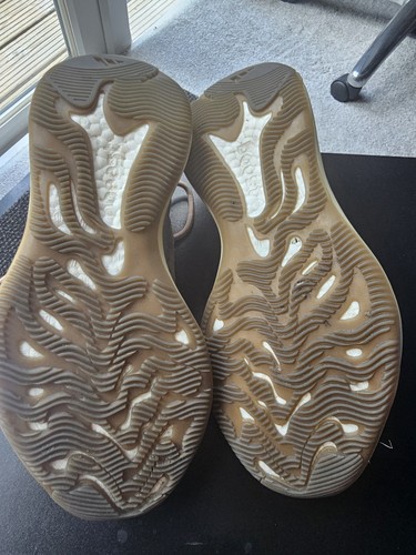 Adidas yeezy boost - adidas, size