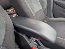 Armrest Citroen C3 II SC P23564968