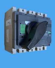 INS250 Merlin Gerin 250A 3