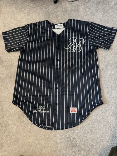 Sik silk follow - follow, movement