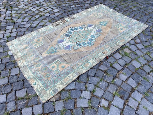 Area rug turkish vintage - turkish,