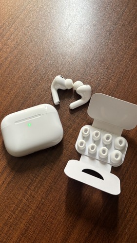 Apple airpods pro - 3,