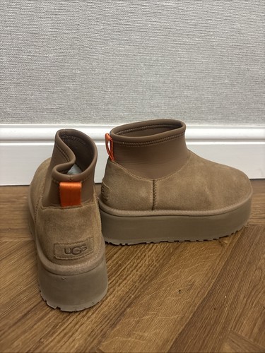 Ugg classic platform mini