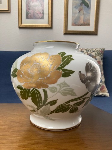 Okura toyo vase - toyo, flower