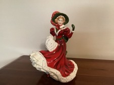 Royal Doulton Pretty Ladies Petit Xmas Day 2010 HN 5411