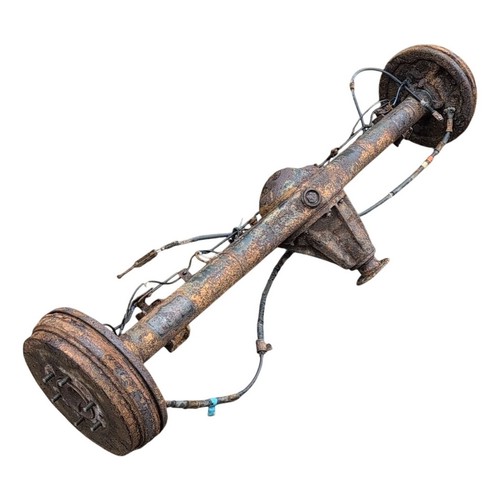 Toyota hilux rear axle assy - toyota,