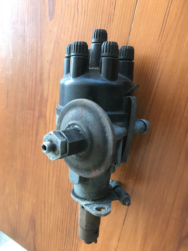 Rover 90 distributor - ,