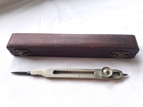 Antique vintage proportional