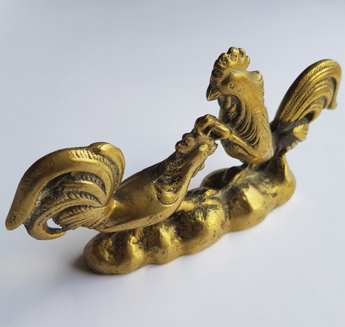 Fighting cockerels brass - cockerels,