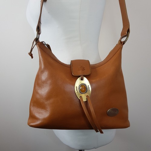 Vintage land tan leather - land,
