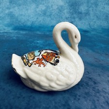 Crested Carlton China Swan