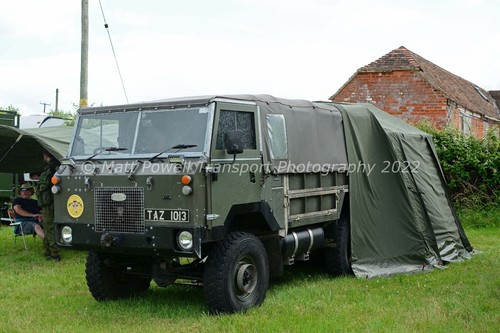 Photo 12x8 landrover - photo,
