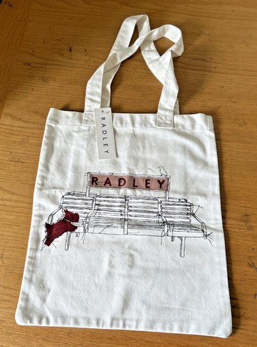 Bnwt radley signature - radley,